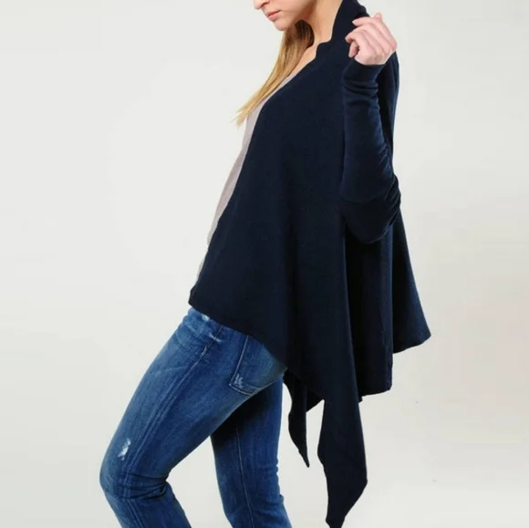 Splendid Thermal Wrap Black Cardigan - Picture 3 of 16